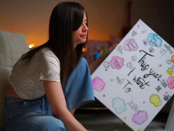 newchloe18's chat room