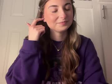 fantasyella's chat room