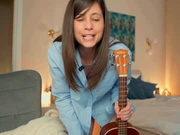 newchloe18's chat room