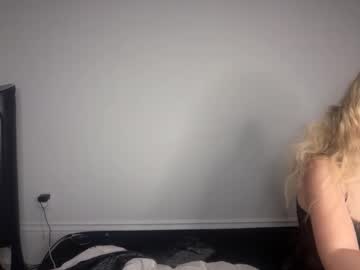 miamoorexo's chat room