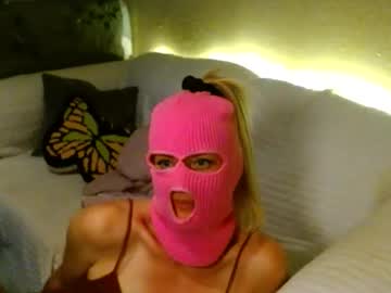 mindymounds's chat room