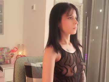 mysticxkitty's chat room