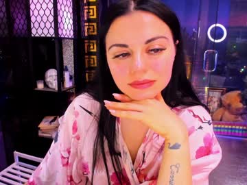 alma_pearl's chat room