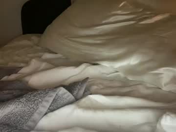 66james90210's chat room