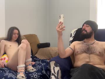 manicpixiedreamfrog's chat room