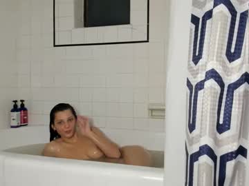 babywolfies's chat room