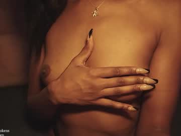 jada_valentine's chat room