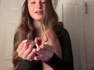 fantasyella's chat room