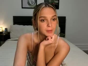 scarletterose_504259's chat room