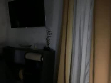 sayplsgdgrl's chat room