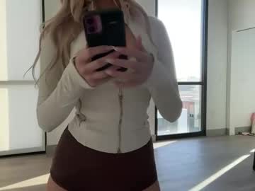 summerclarkee's chat room