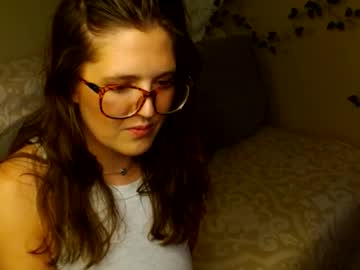 mindymounds's chat room