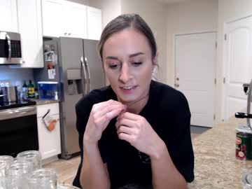 holihurricane's chat room