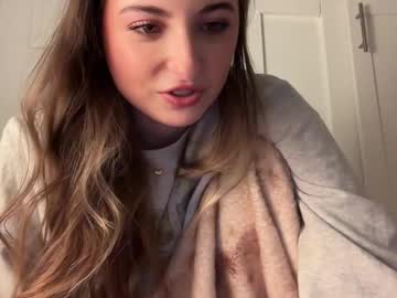 fantasyella's chat room