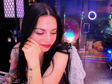 alma_pearl's chat room