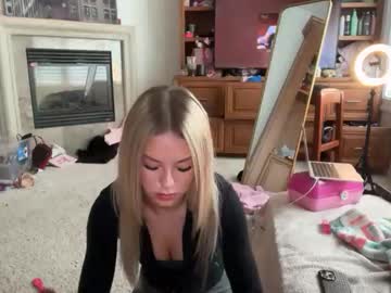 kenziesmithh's chat room