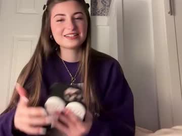 fantasyella's chat room