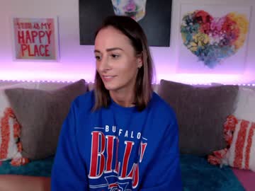 holihurricane's chat room