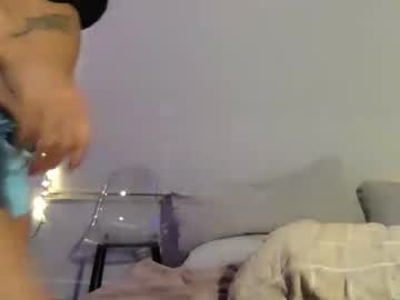 rosalinatoosexy's chat room