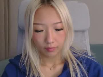 vivianwinters's chat room