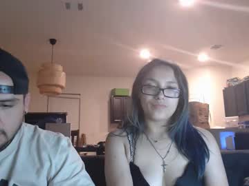 trixy79100's chat room