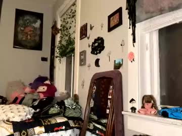 crazykitti3's chat room