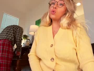 realtoxxxmaria's chat room