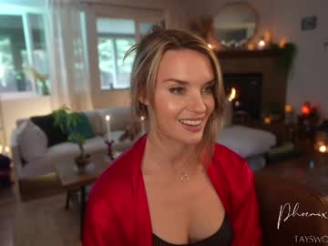 phoenix_taylor's chat room