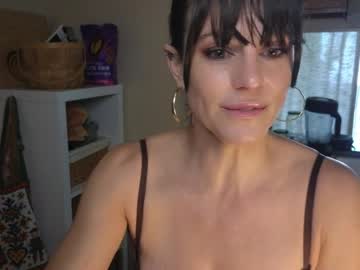 monalisa169's chat room