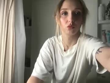 rosepuzzy69's chat room