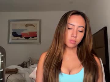 dollyrhodesss's chat room