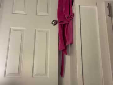 fantasyella's chat room