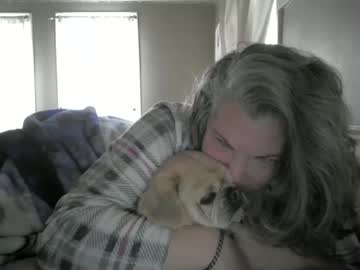 madisonfelicia's chat room