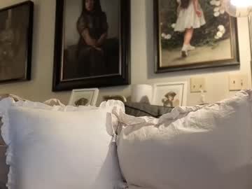 oohhellothere's chat room