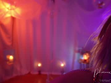 phoenix_taylor's chat room