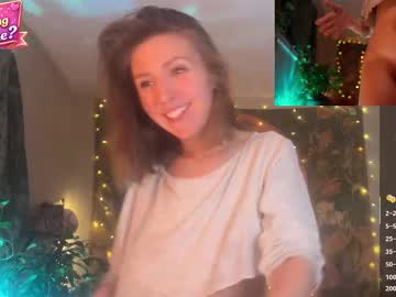 abbienextdoor's chat room