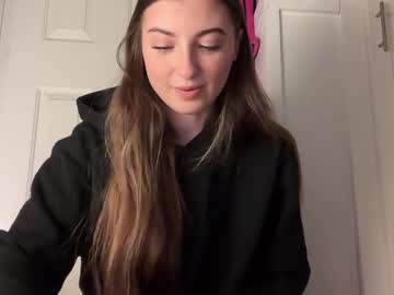 fantasyella's chat room