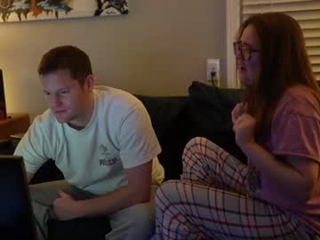 peachespunkins's chat room