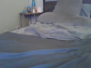 rickyandluucy's chat room