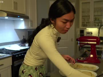 littlemiss_kira's chat room