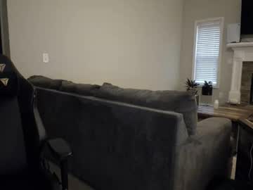 valerysquirt_19's chat room