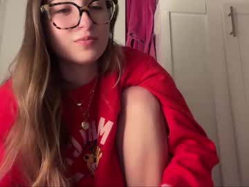 fantasyella's chat room