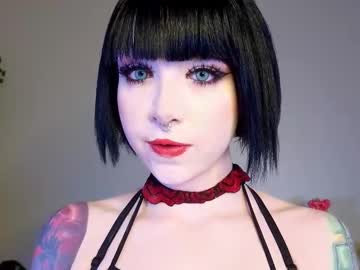 ivey_strigoi's chat room