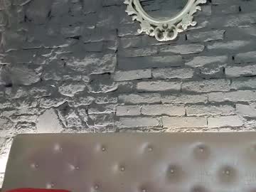 vixvixenn's chat room