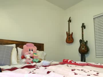 ashleyyylove13's chat room