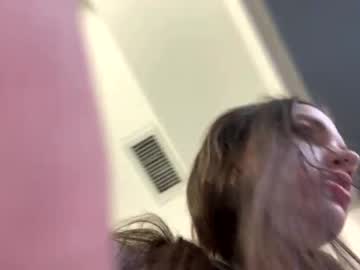 greeneyedmilly's chat room