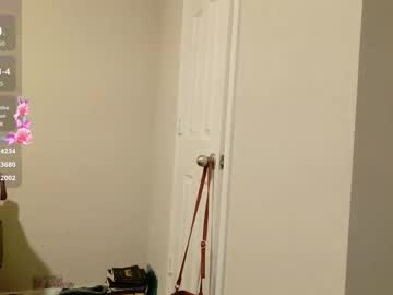 elisparadisex's chat room