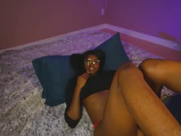 jada_valentine's chat room