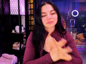 alma_pearl's chat room