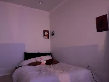 stellapearl's chat room